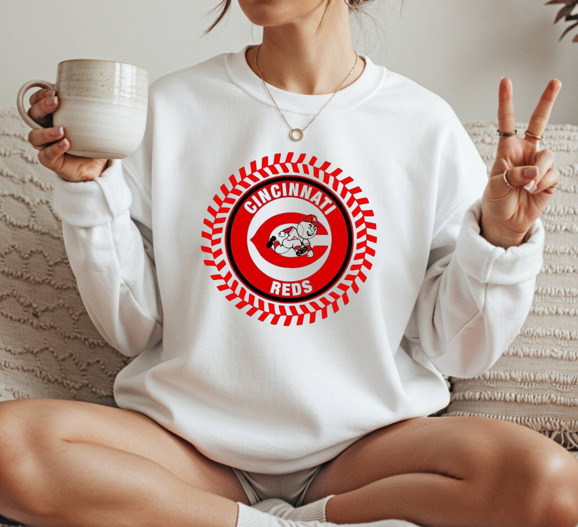 Cincinnati Reds Crewneck Sweatshirt Unisex