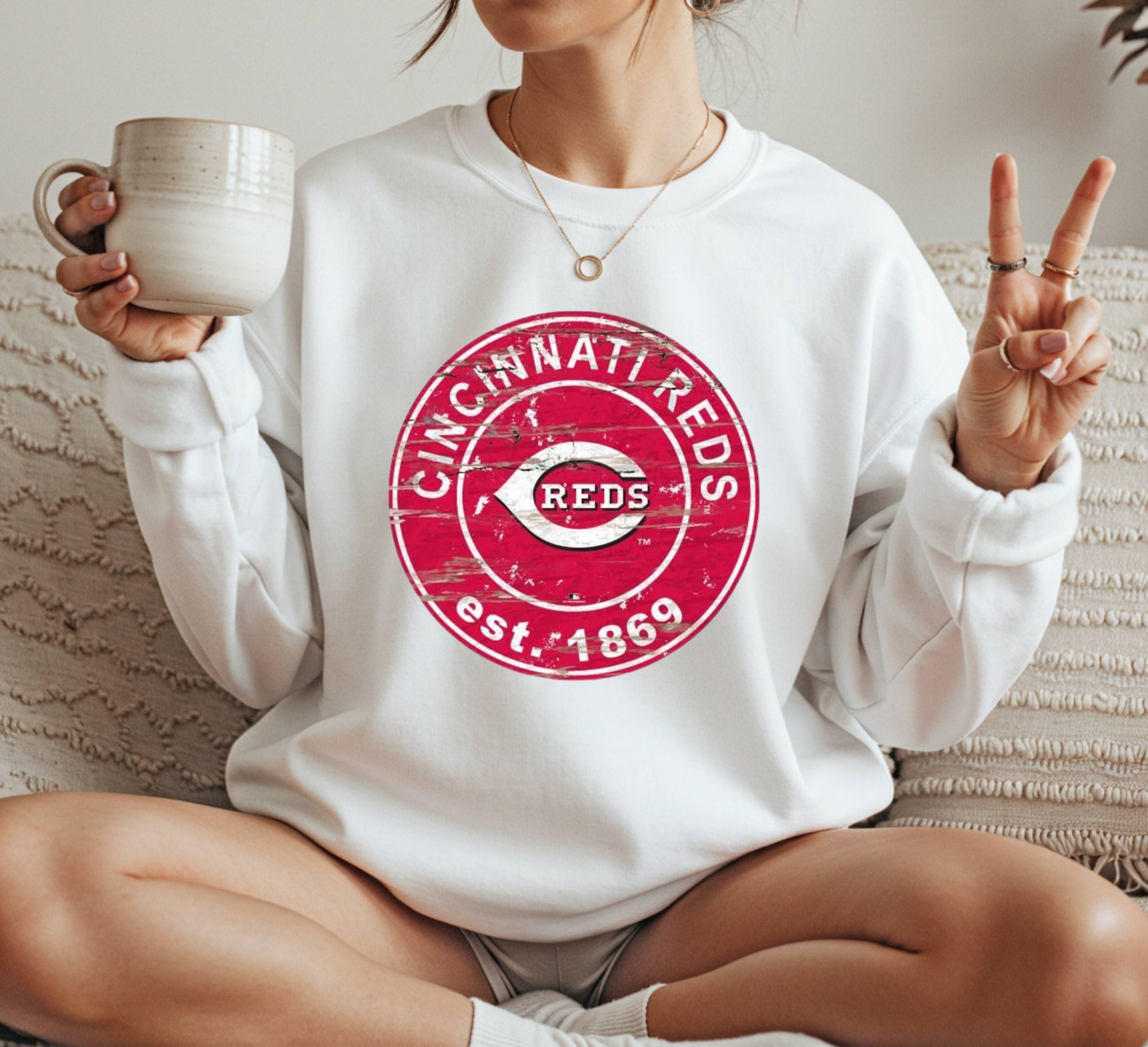 Cincinnati Reds vintage Crewneck Sweatshirt Unisex