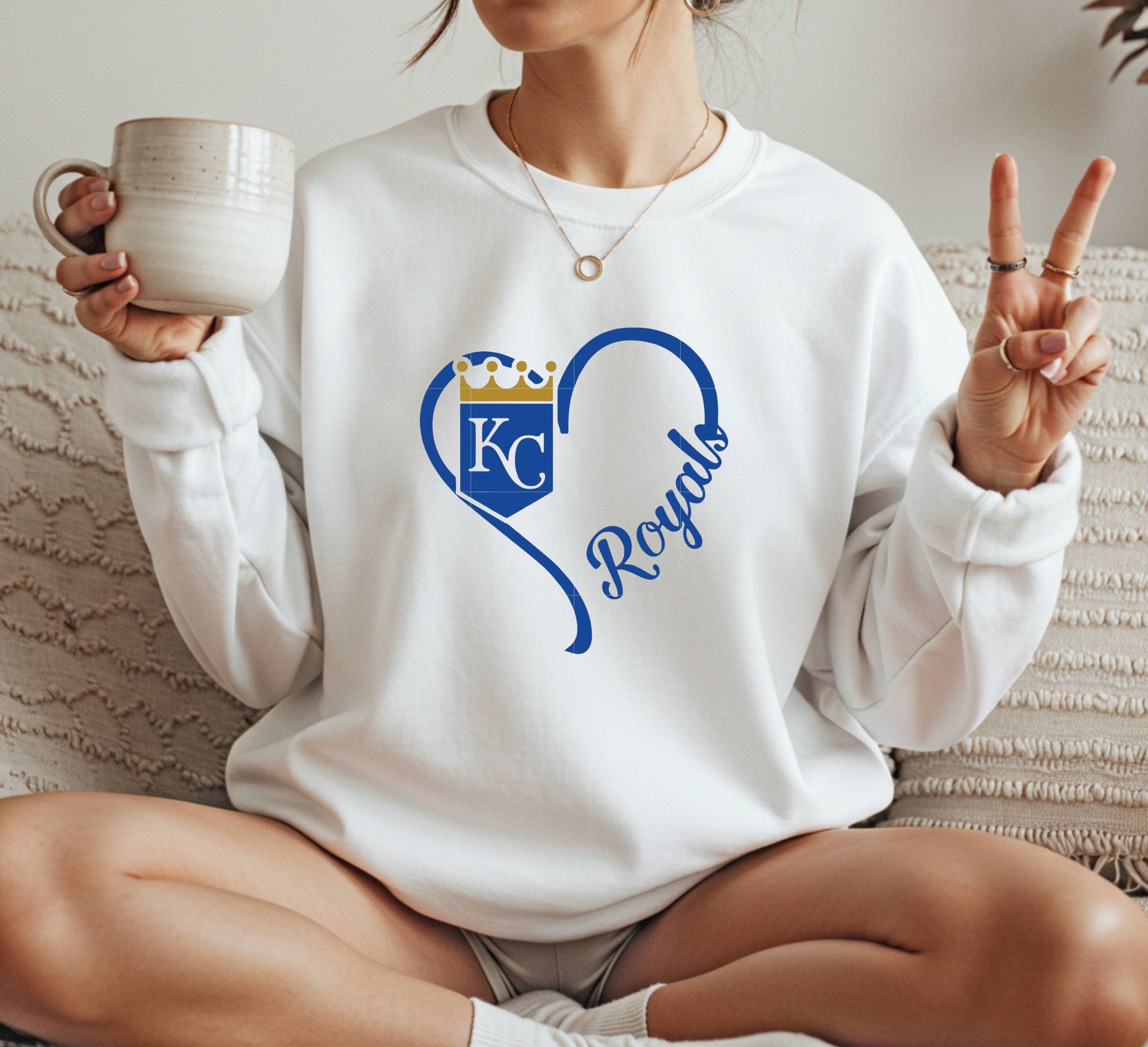 Kansas City Royals love Crewneck Sweatshirt Unisex